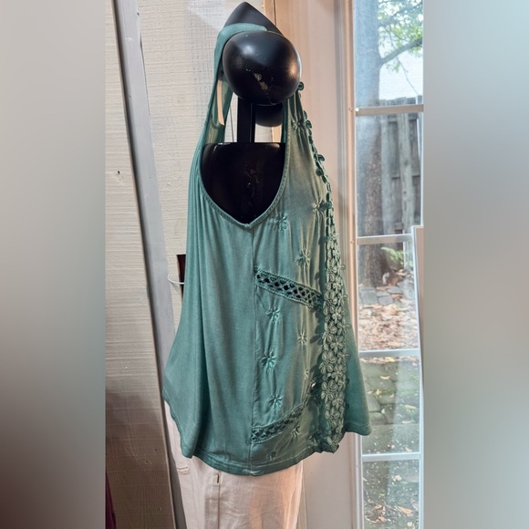 POL Teal Floral Embroidered Tank Top - Picture 3 of 5